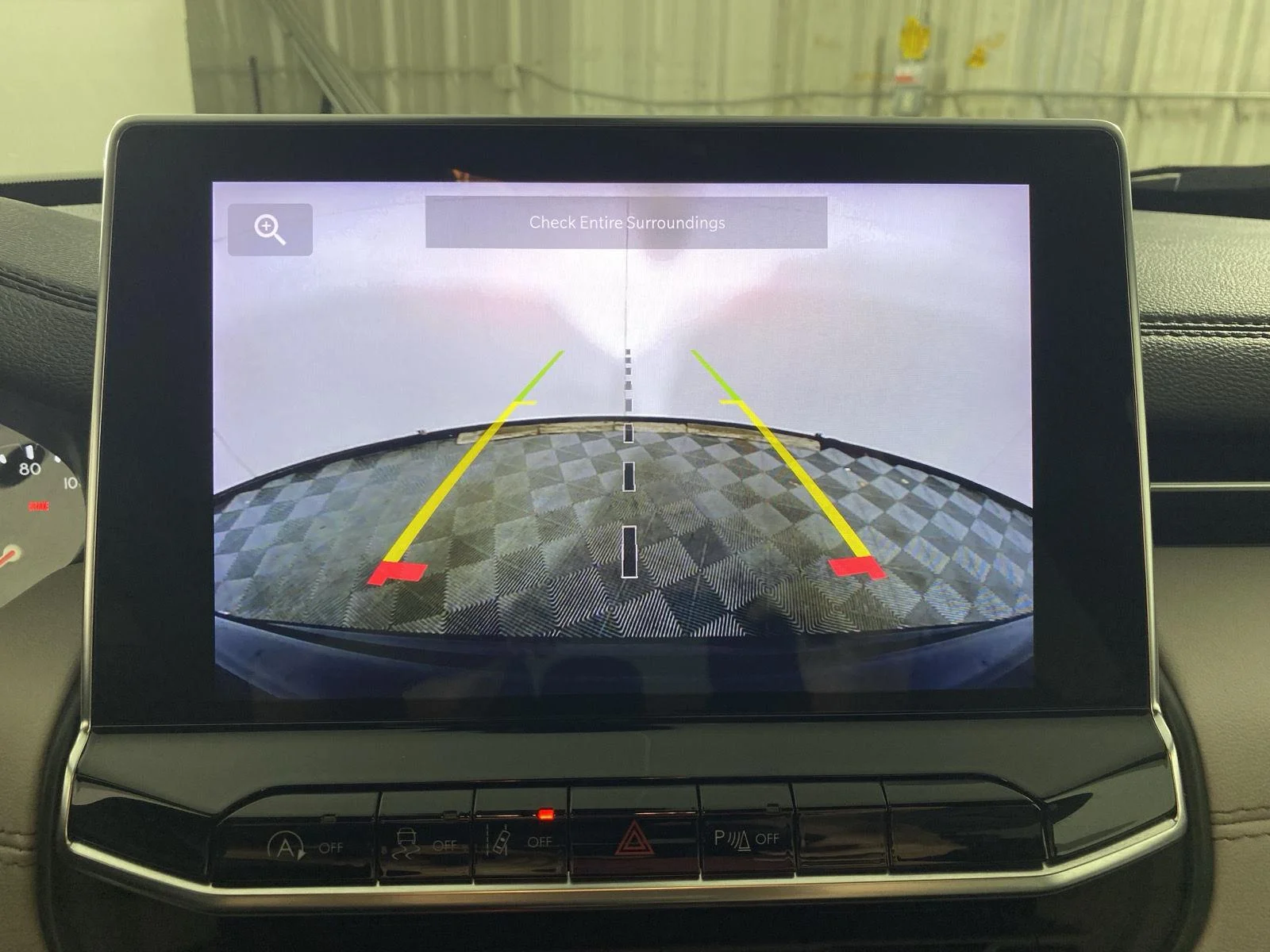 Used 2024 Diamond Black Crystal Pearlcoat Jeep Limited image 10