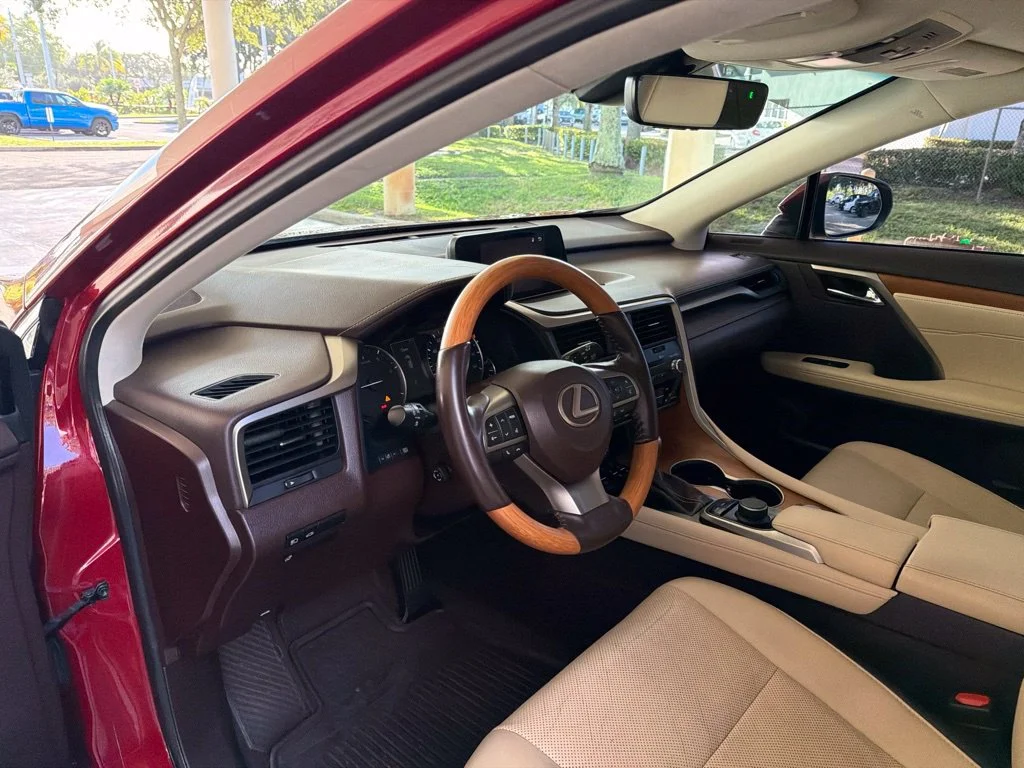 Used 2018 Red Lexus 350 image 7
