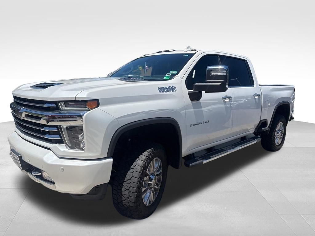 Used 2022 Beige Chevrolet High Country image 2