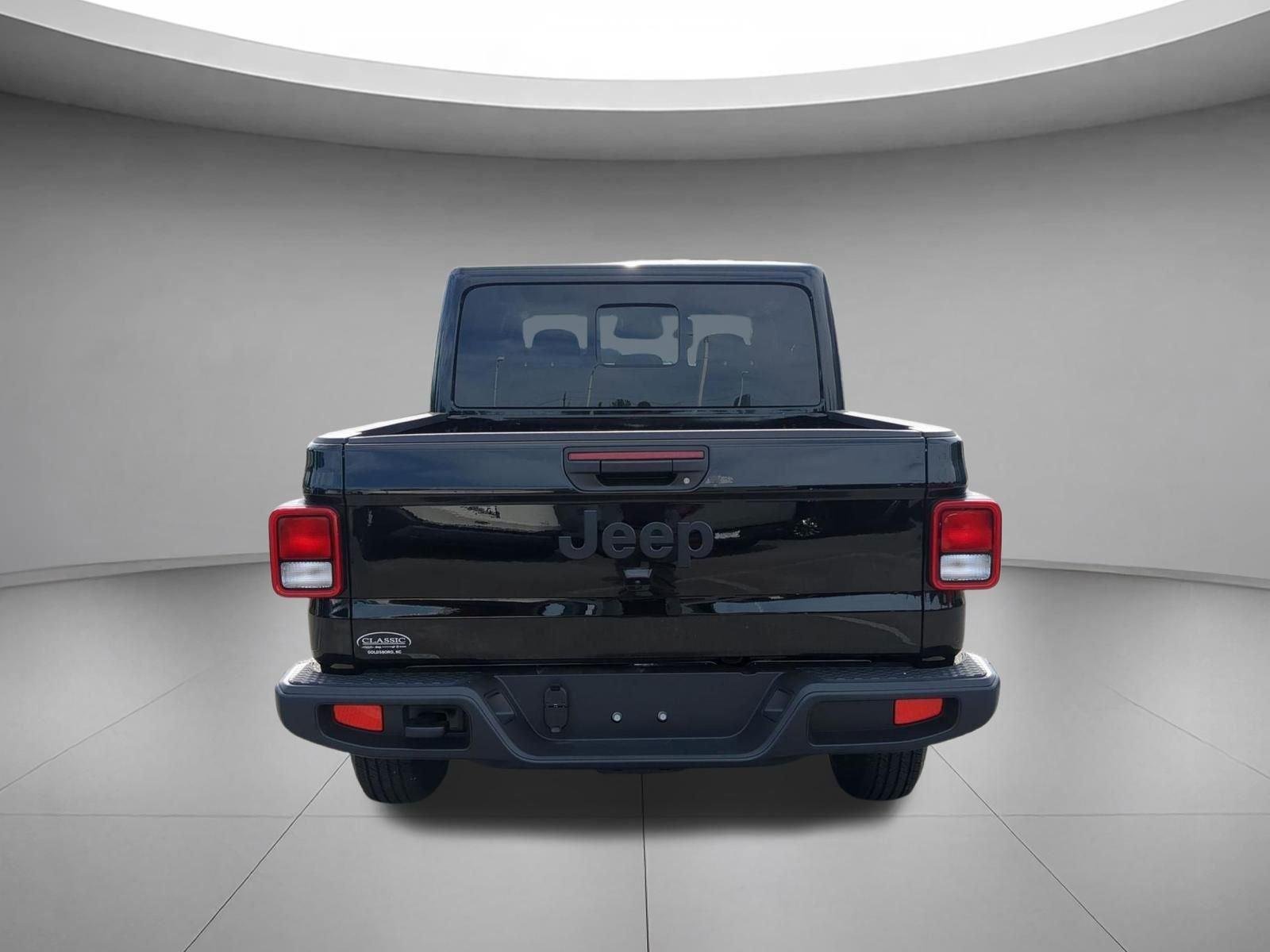 New 2026 Black Clear-Coat Exterior Paint Jeep Sport S image 4