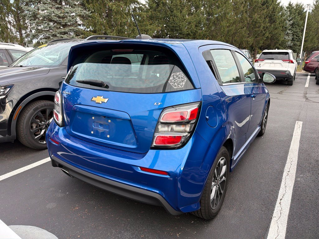 Used 2017 Blue Metallic Chevrolet LT image 3
