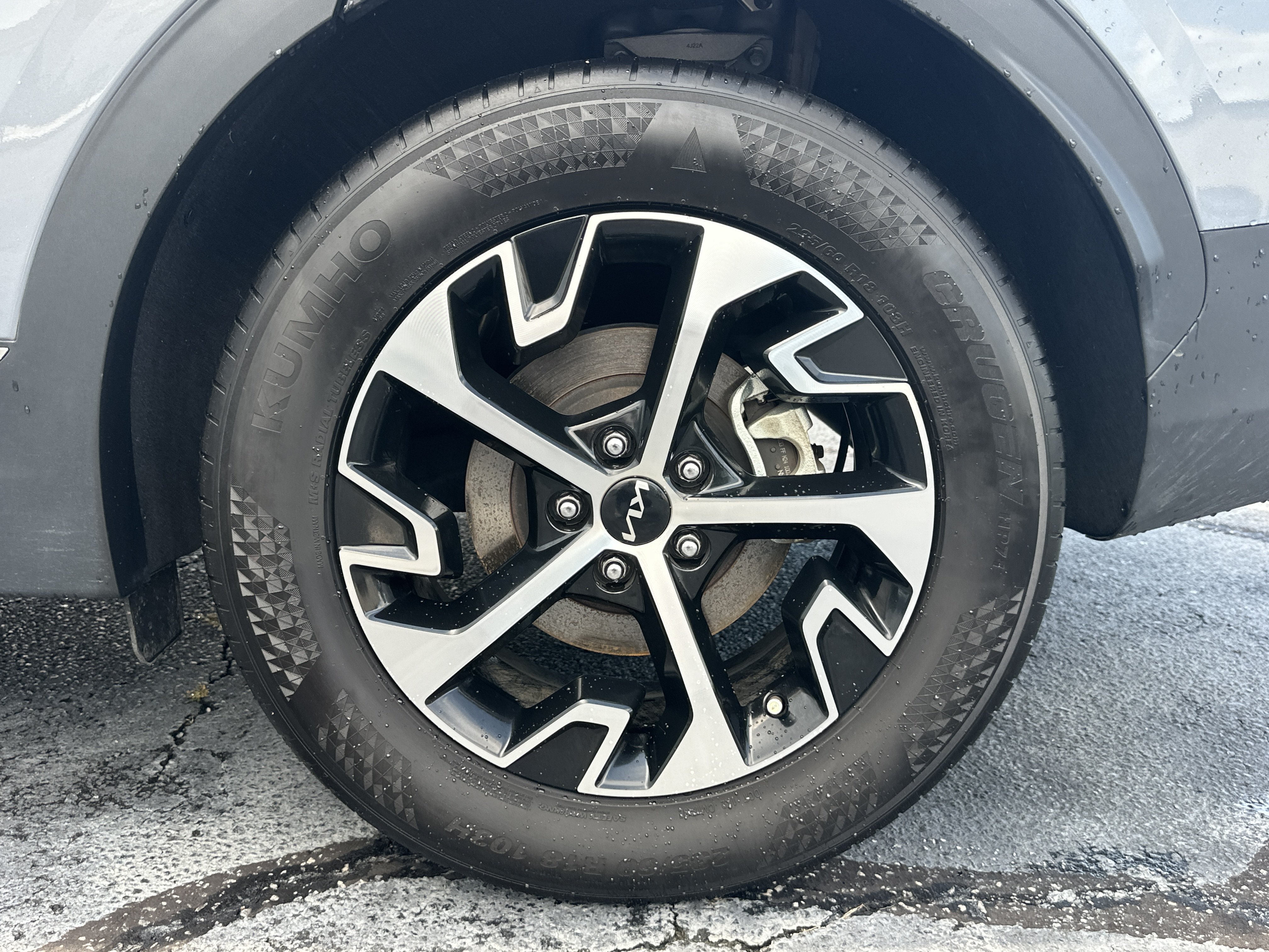 Used 2025 Everlasting Silver Kia EX image 20