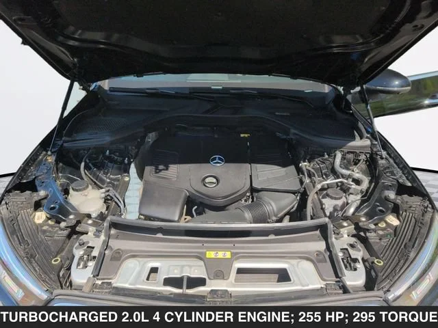 Used 2023 Black Mercedes-Benz 4MATIC® SUV image 33