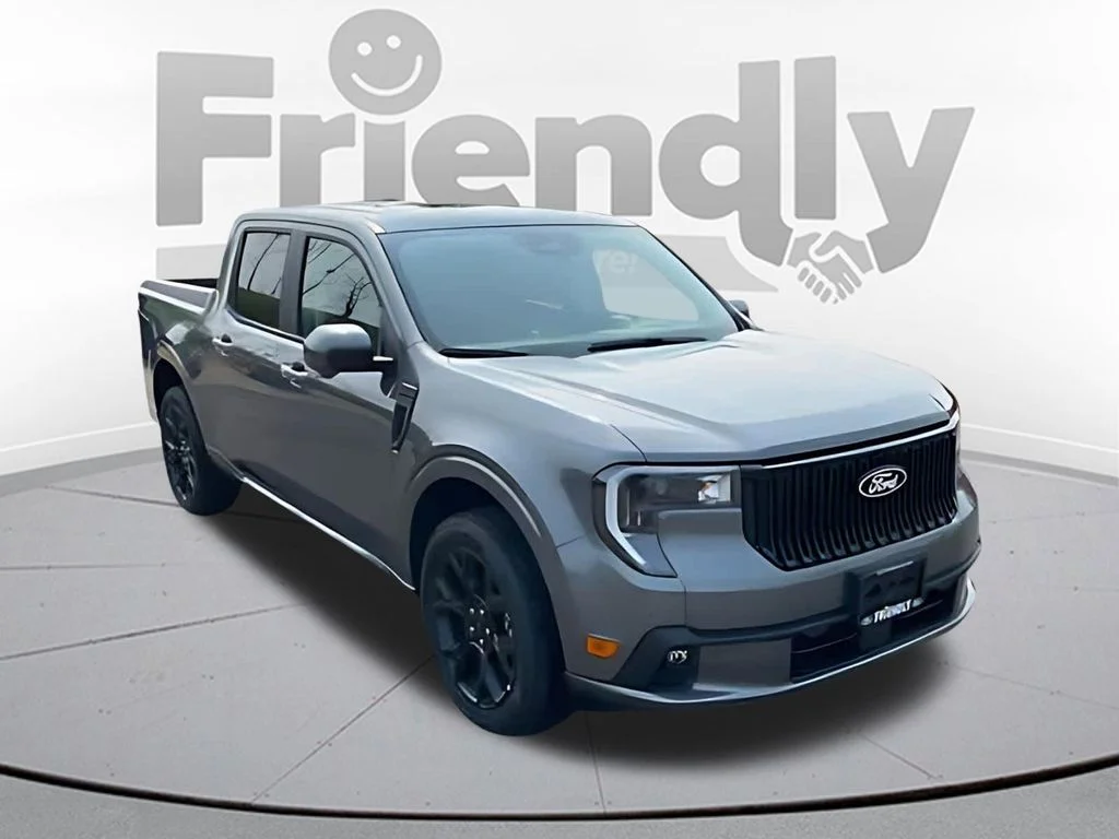 New 2025 Carbonized Gray Metallic Ford Lobo™ image 3