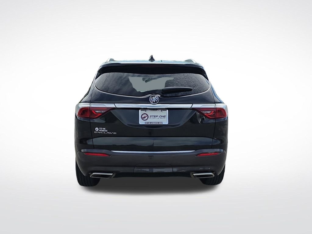 Used 2023 Black Buick Essence image 6