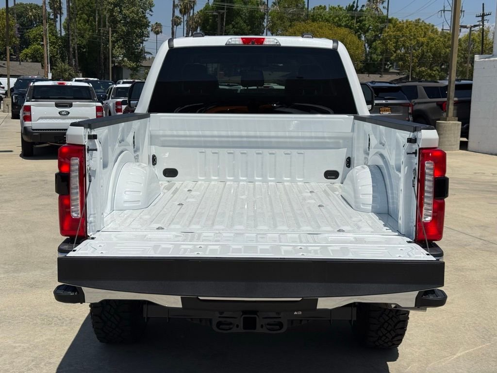 New 2026 Star White Metallic Tri-Coat Ford F-250® Lariat® image 14