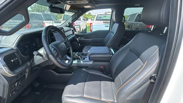 Used 2025 White Ford Lariat image 17