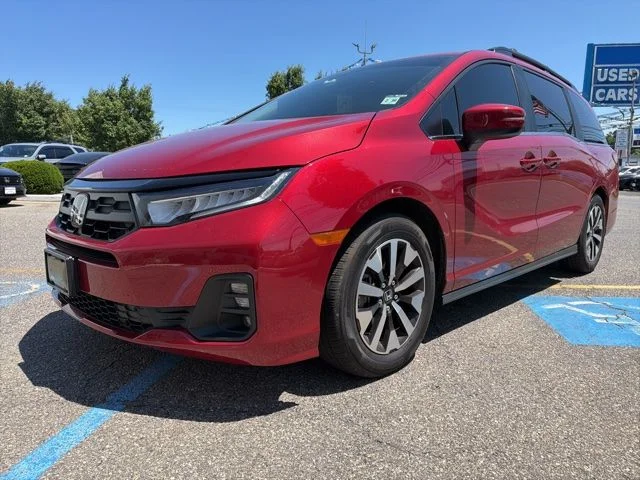 2025 Honda Odyssey EX-L's photo