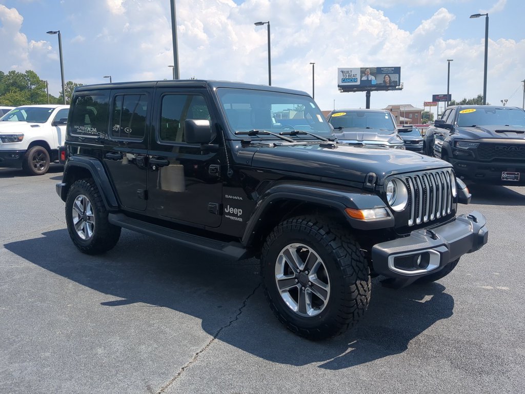 Used 2022 Black Clearcoat Jeep Unlimited Sahara image 3