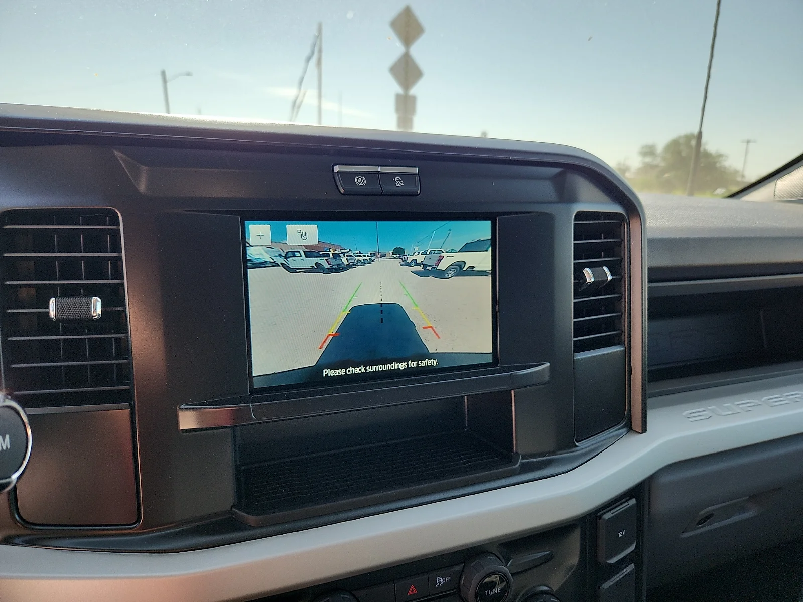 New 2026 Oxford White Ford F-250® XL image 23