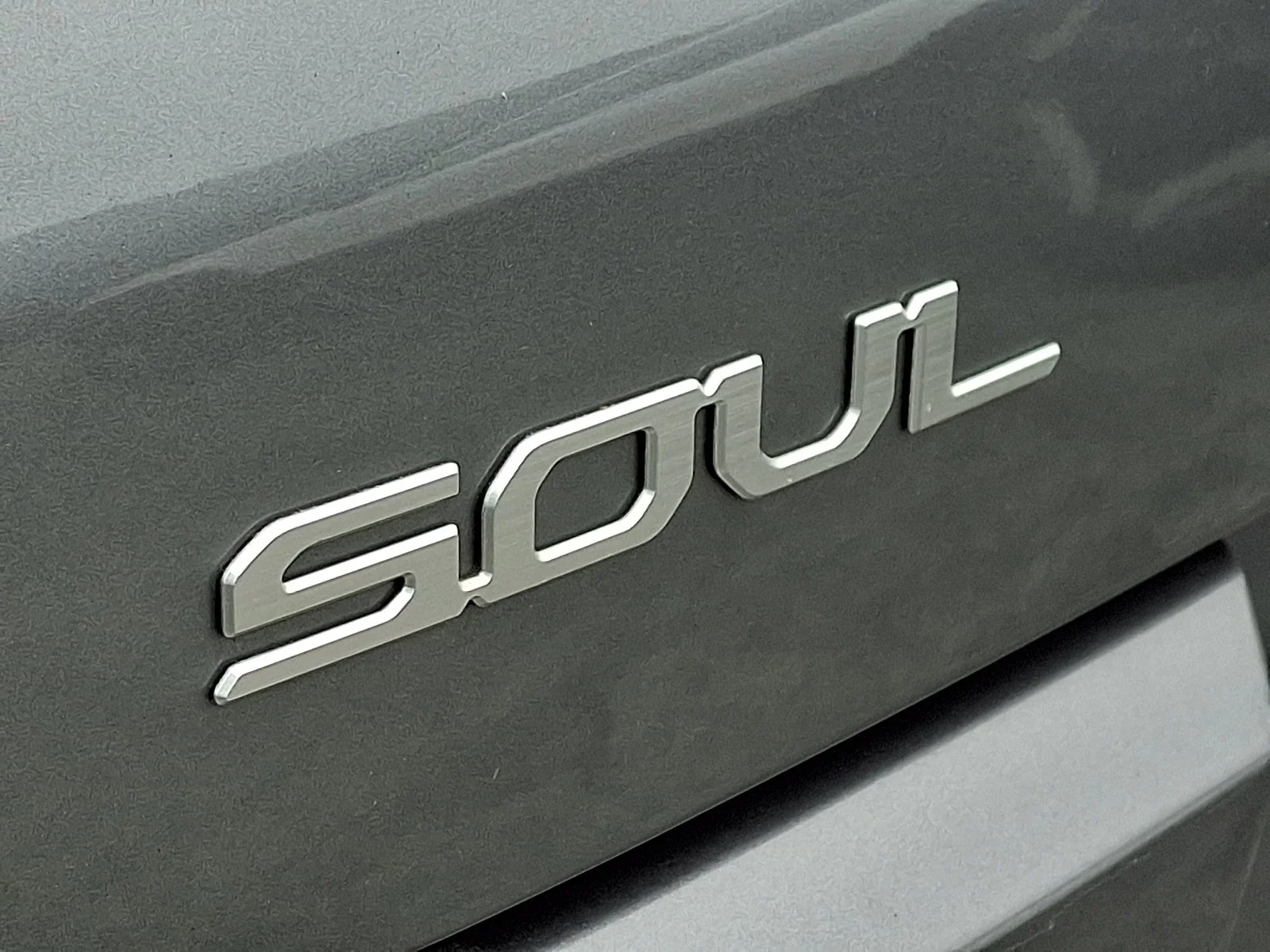 Certified Used 2023 Gray Kia LX image 12