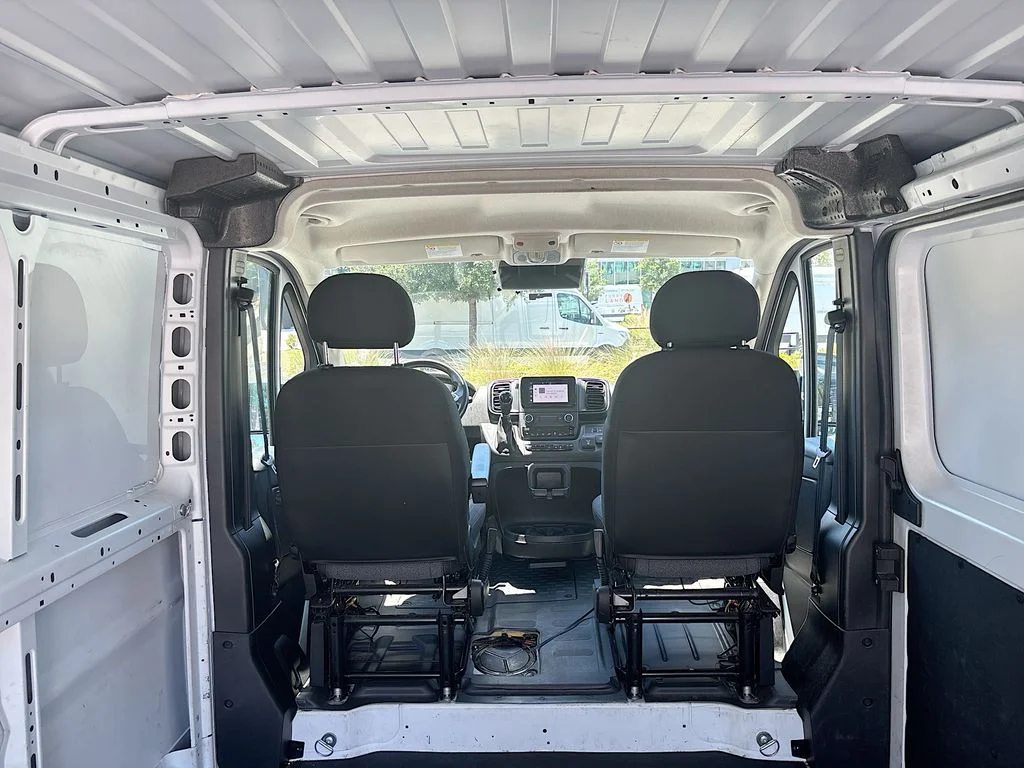 Used 2023 White Ram Base image 16