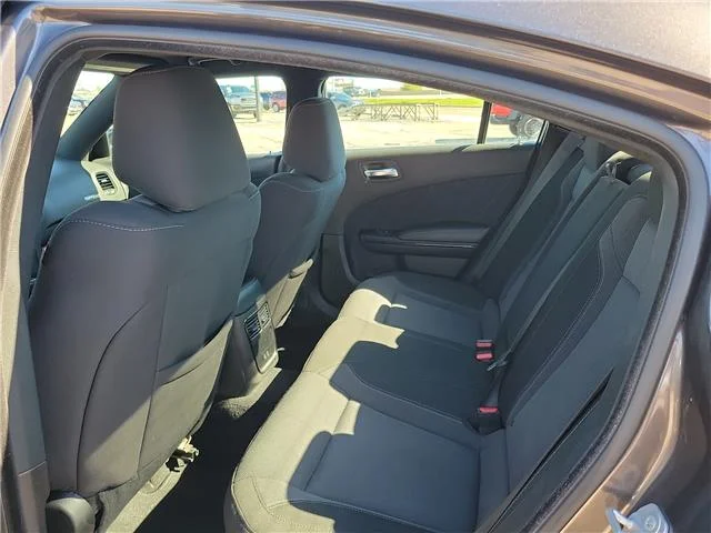 Used 2022 Gray Dodge SXT Rear-Wheel Drive image 9