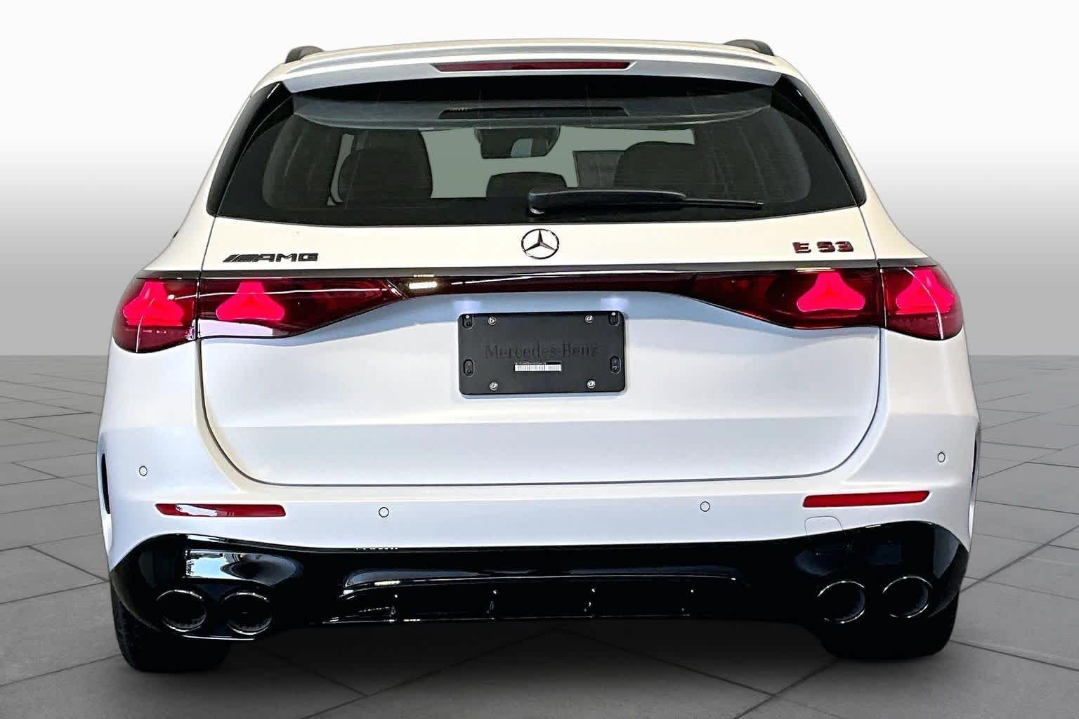 New 2027 MANUFAKTUR Moonlight White Magno Mercedes-Benz AMG® E 53 Hybrid image 4