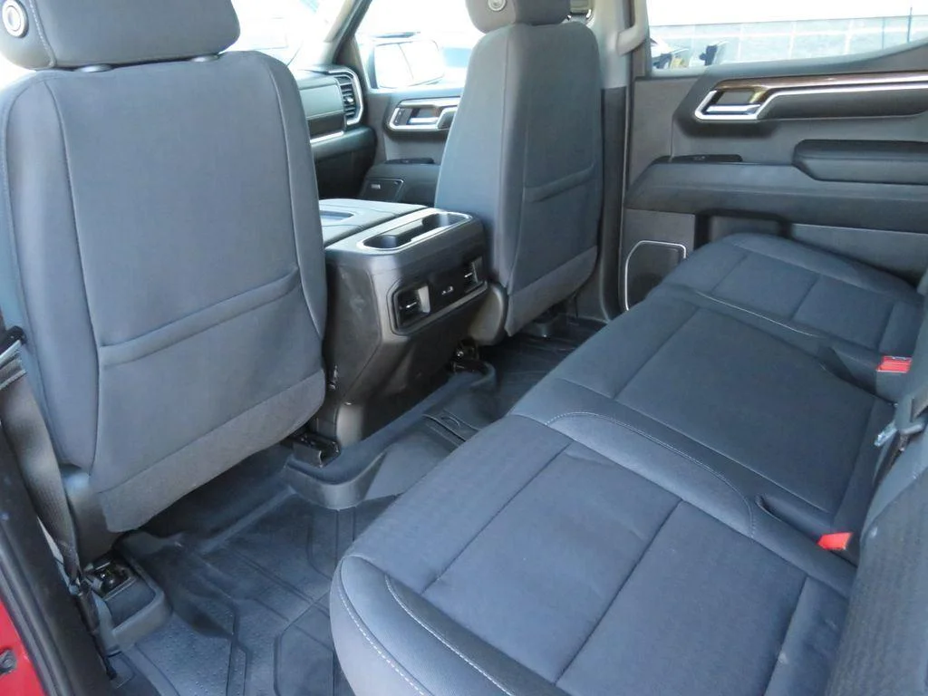 Used 2022 Cherry Red Chevrolet RST image 20