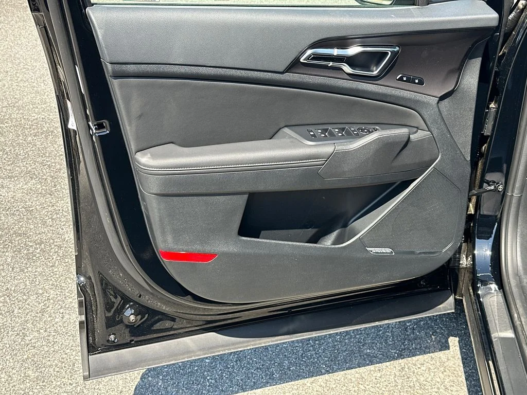 New 2026 Black Kia SX-Prestige image 10
