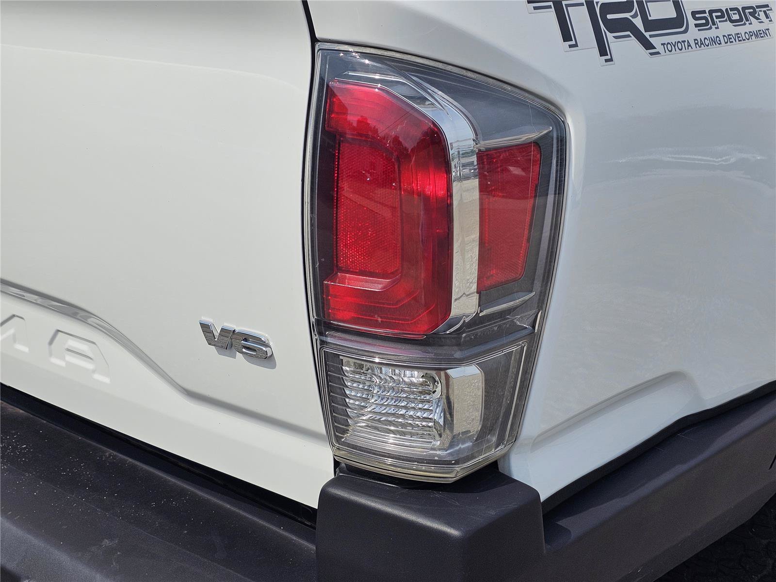 2023 Toyota Tacoma TRD Sport - Photo 9