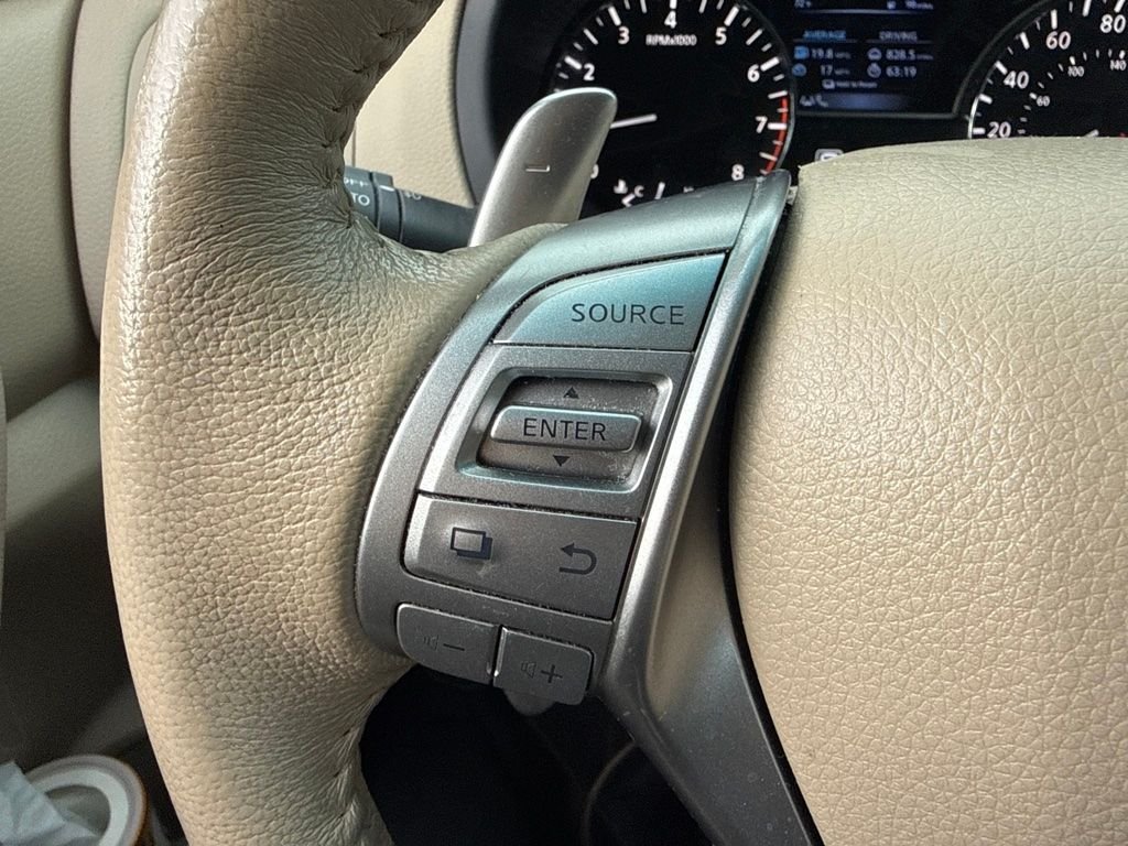 Used 2015 Brown Nissan 3.5 SL image 19