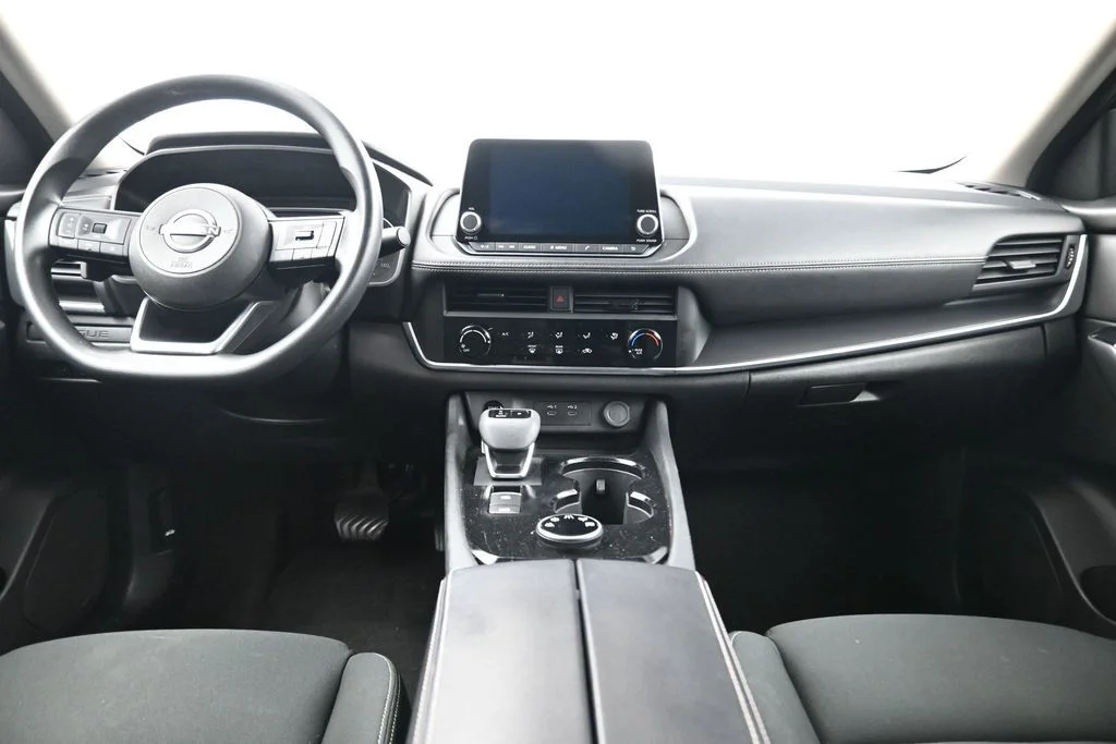 Used 2024 Black Nissan S image 22
