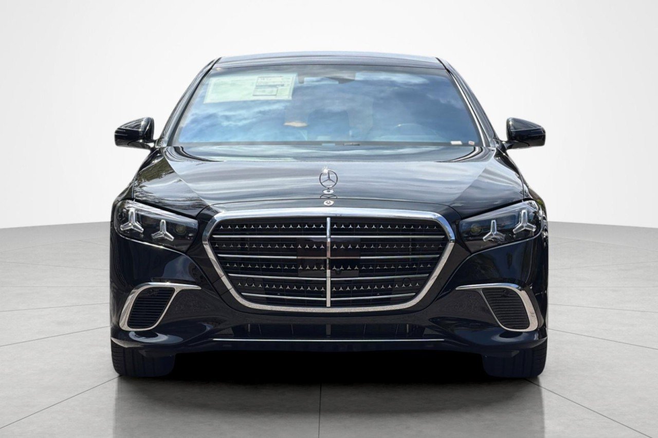 New 2027 Obsidian Black Metallic Mercedes-Benz S 580 4MATIC® Sedan image 8