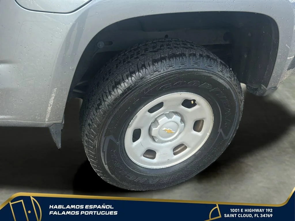 Used 2020 SATIN STEEL METALLIC Chevrolet 2WD Work Truck image 31