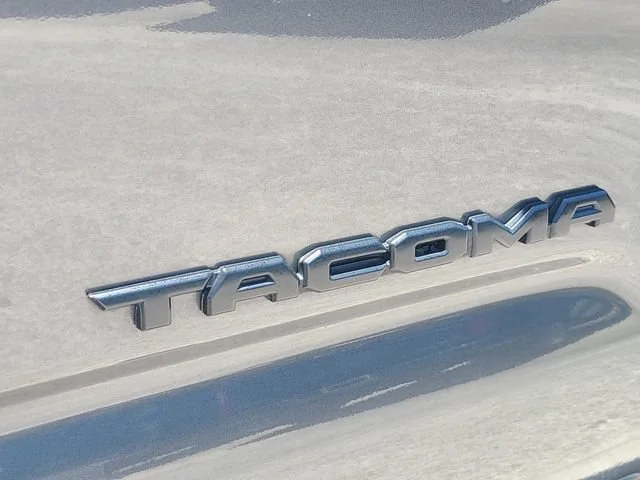 Used 2020 Gray Toyota SR5 image 30