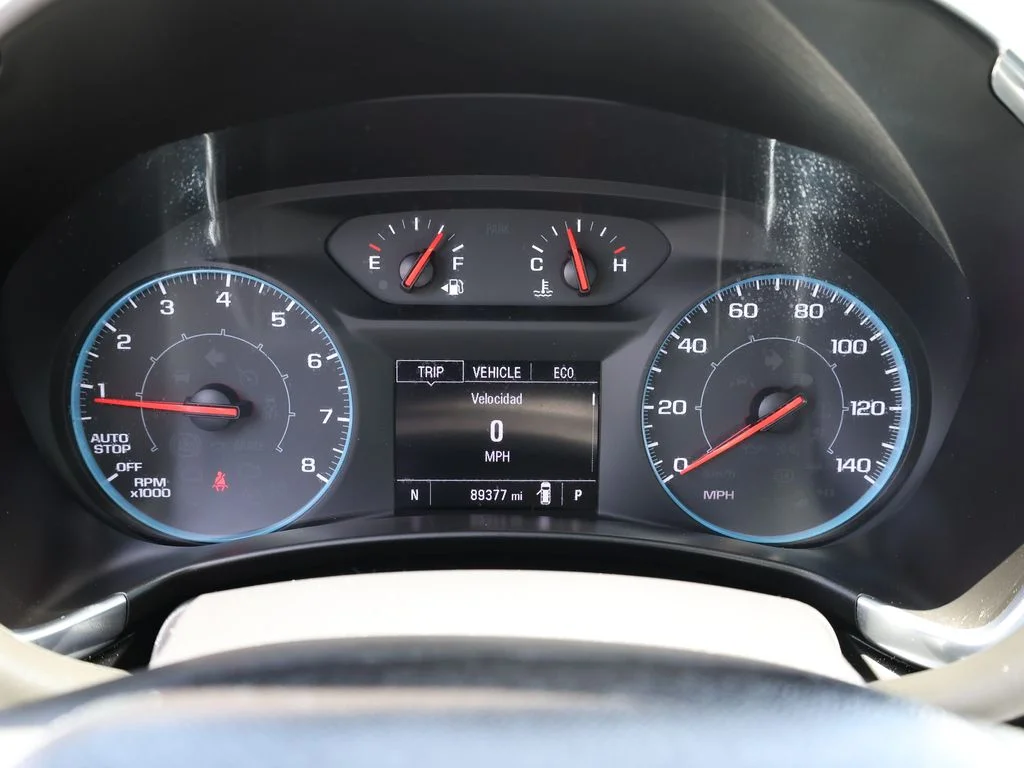 Used 2019 White Chevrolet LS image 34
