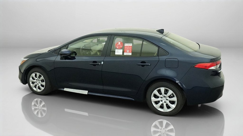 New 2027 Blueprint Toyota Hybrid LE image 15