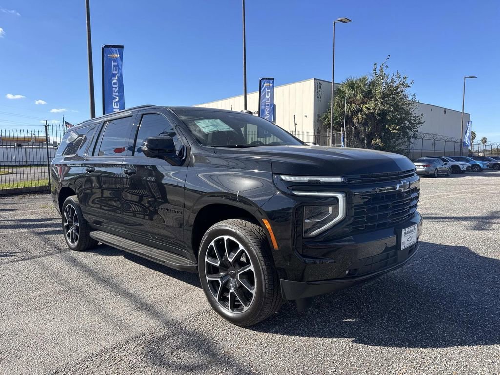 2026 Chevrolet Suburban Rst