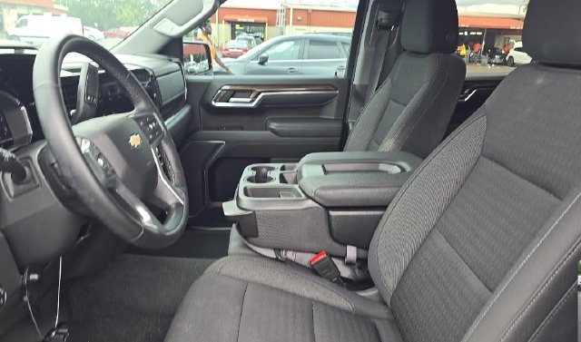 Used 2023 Blue Chevrolet LT image 18