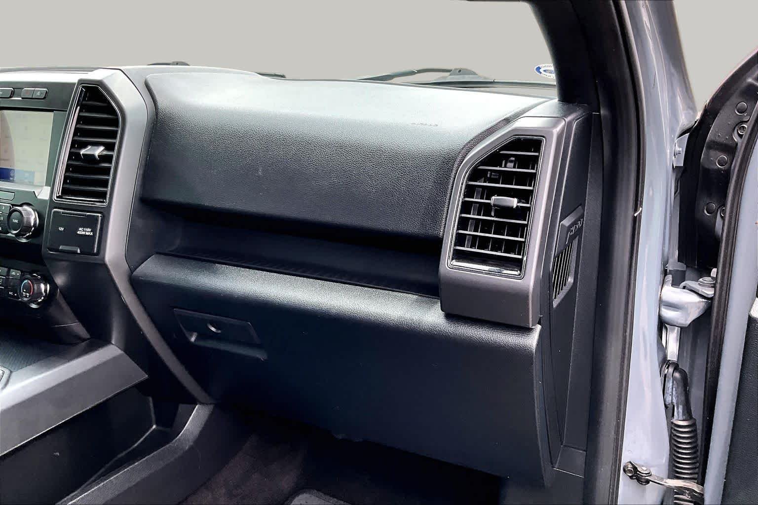 Used 2019 Abyss Gray Metallic Ford XLT image 19