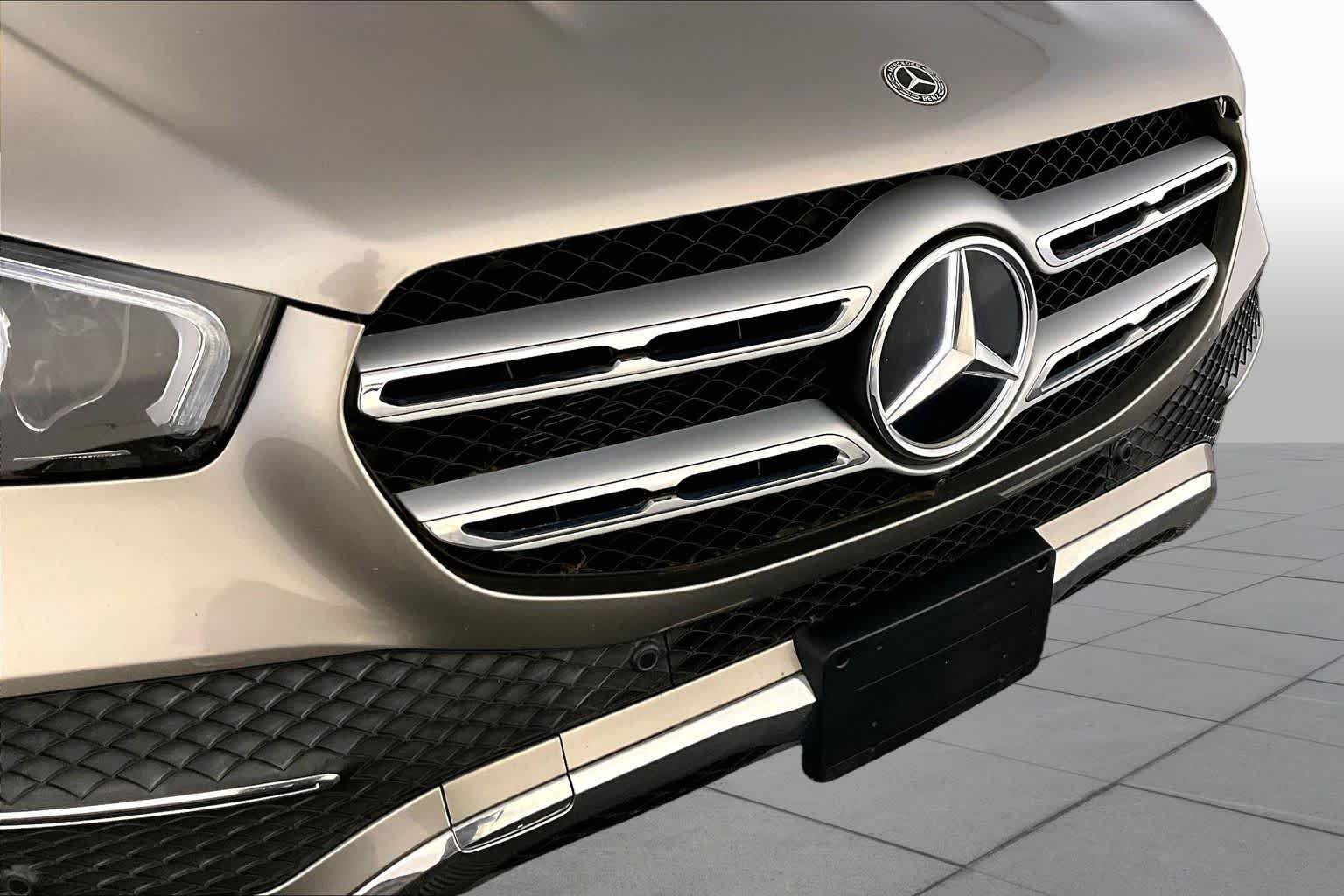 Used 2020 Mojave Silver Metallic Mercedes-Benz GLE 350 image 32