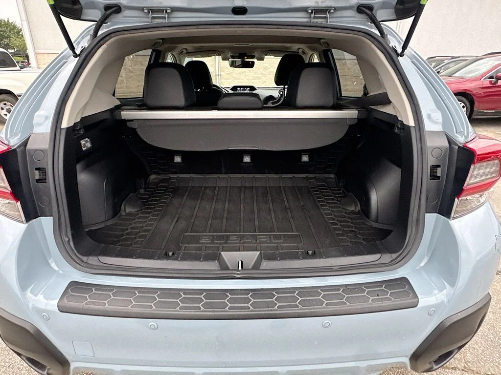 Used 2021 Gray Subaru Limited image 31