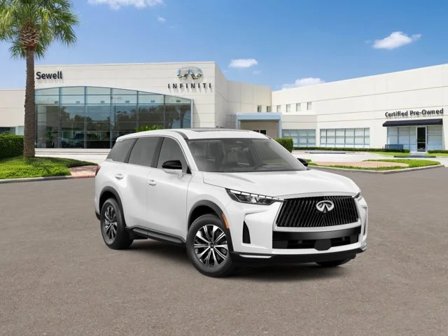 New 2027 RADIANT WHITE INFINITI Pure FWD image 4