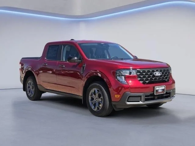 New 2026 Ruby Red Metallic Tinted Clearcoat Ford XLT image 2