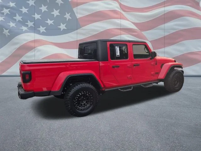 Used 2023 Red Jeep Sport S image 3