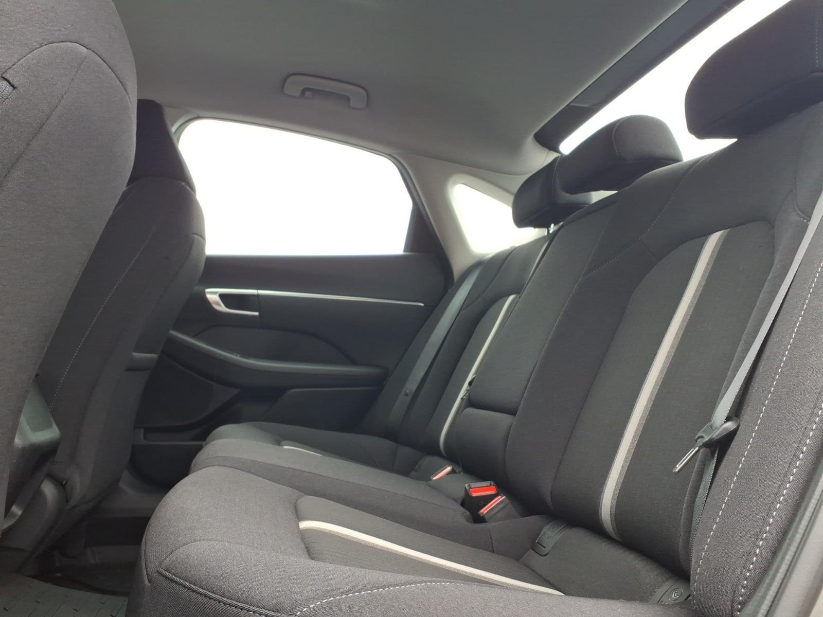 2022 Hyundai Sonata SEL - Photo 14