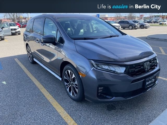 2026 Honda Odyssey Elite's photo