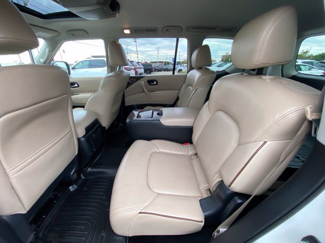 Used 2020 Pearl White Nissan SL image 22