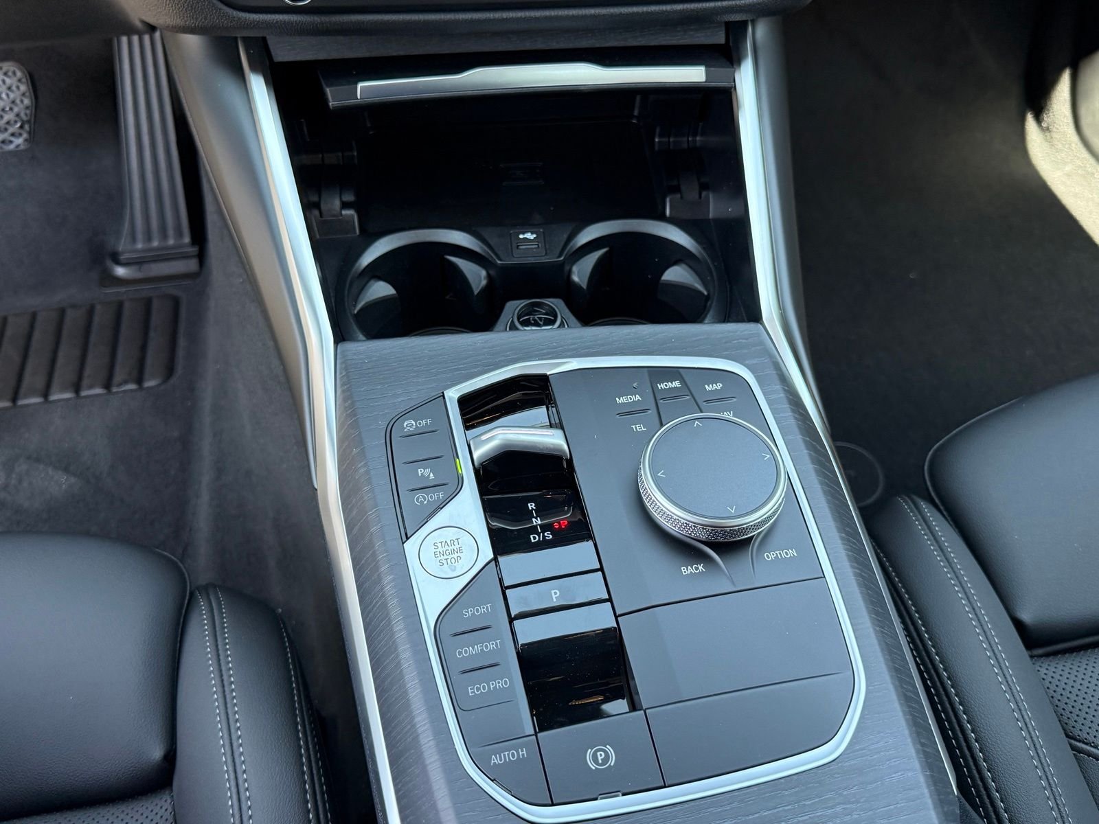 New 2026 Skyscraper Grey Metallic BMW 330i image 26
