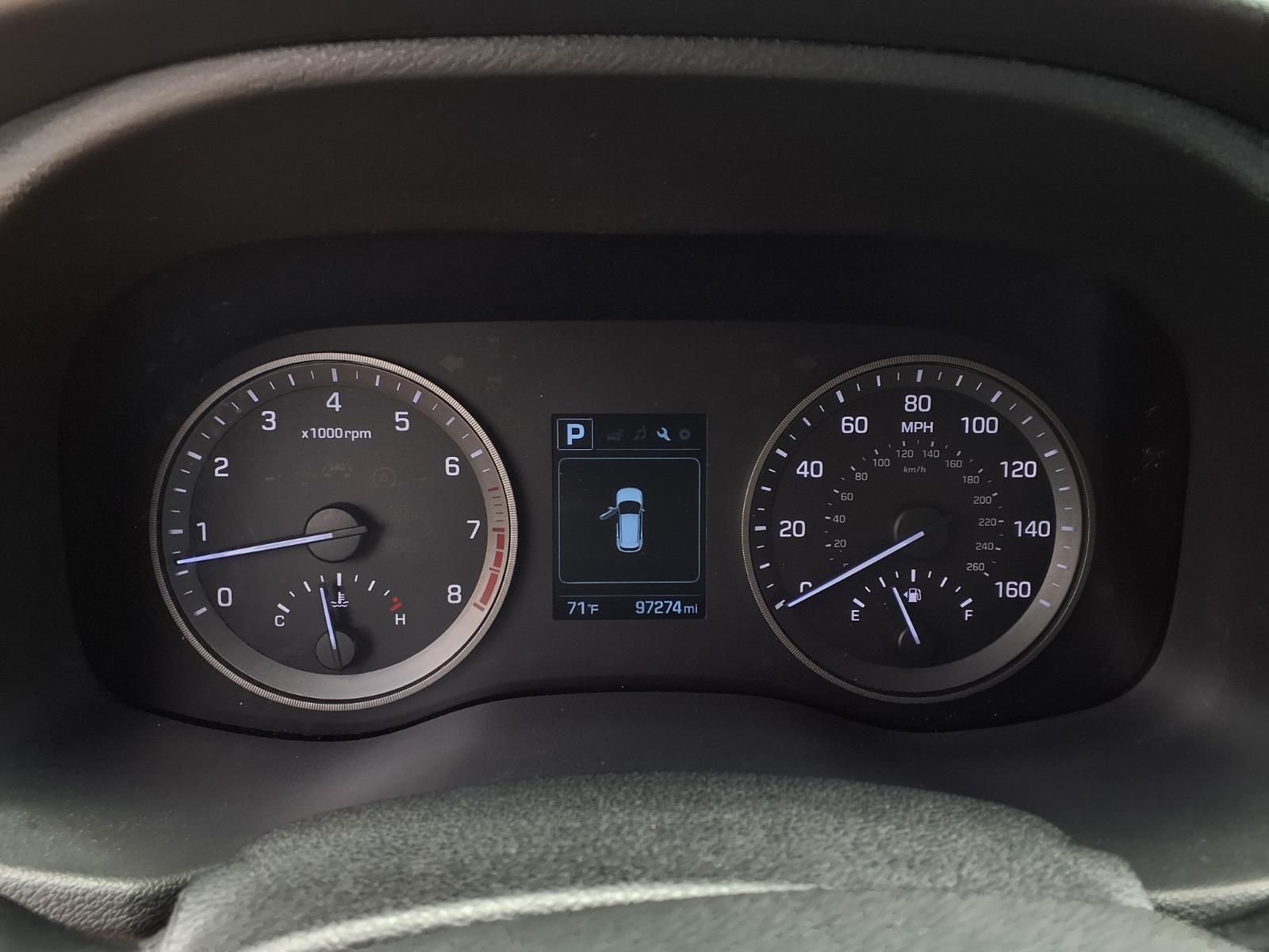 Used 2017 White Hyundai Sport image 12