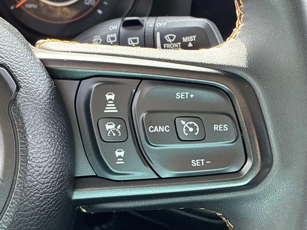 Used 2024 Silver Jeep Sport S image 24