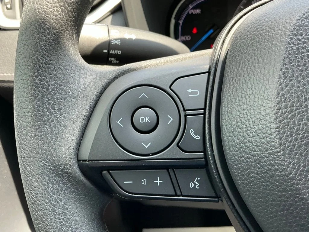 Used 2025 Black Toyota XLE image 28