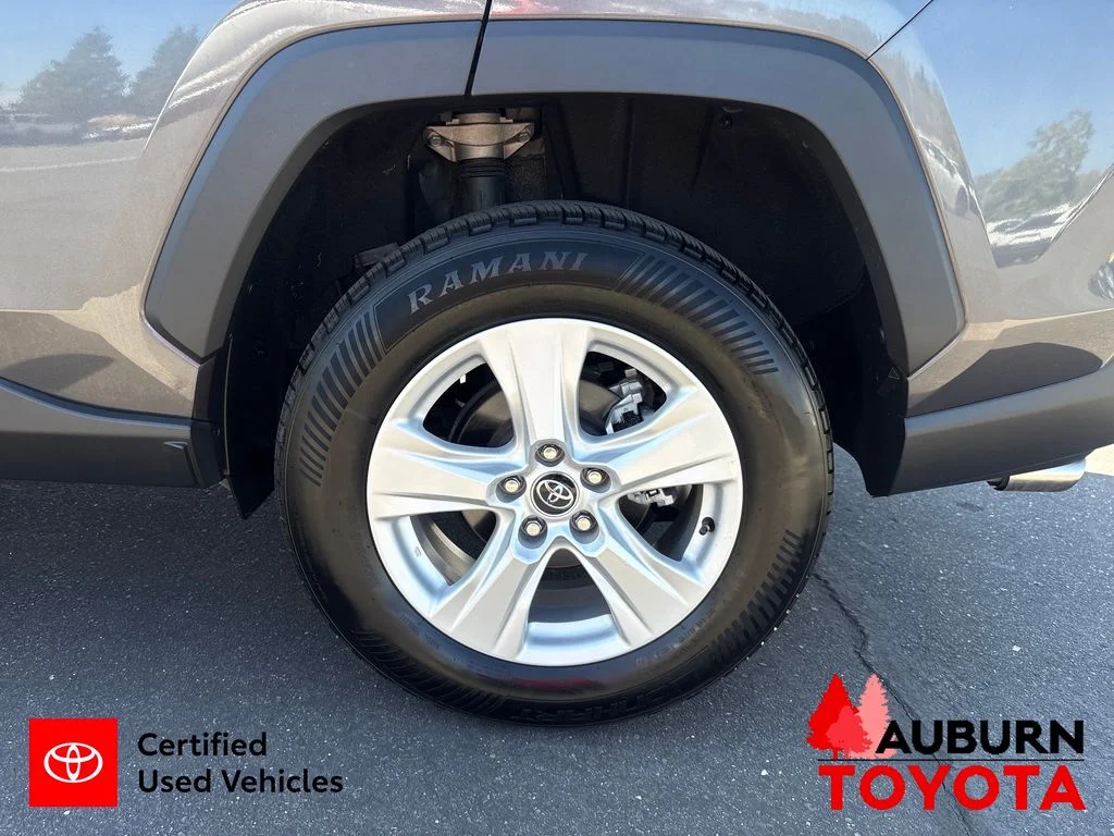 Used 2020 Magnetic Gray Metallic Toyota XLE image 24