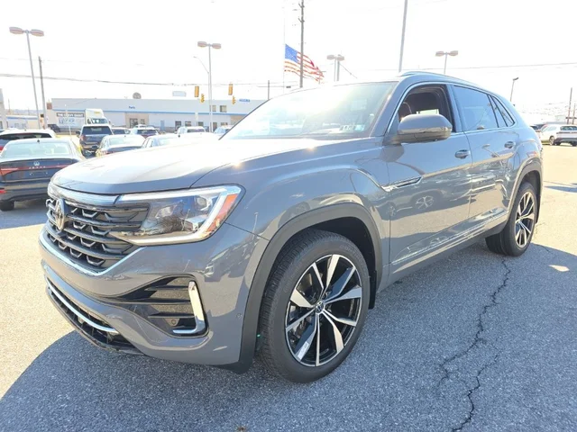 New 2026 Volkswagen Atlas Cross Sport 2.0T SEL Premium R-Line 4D