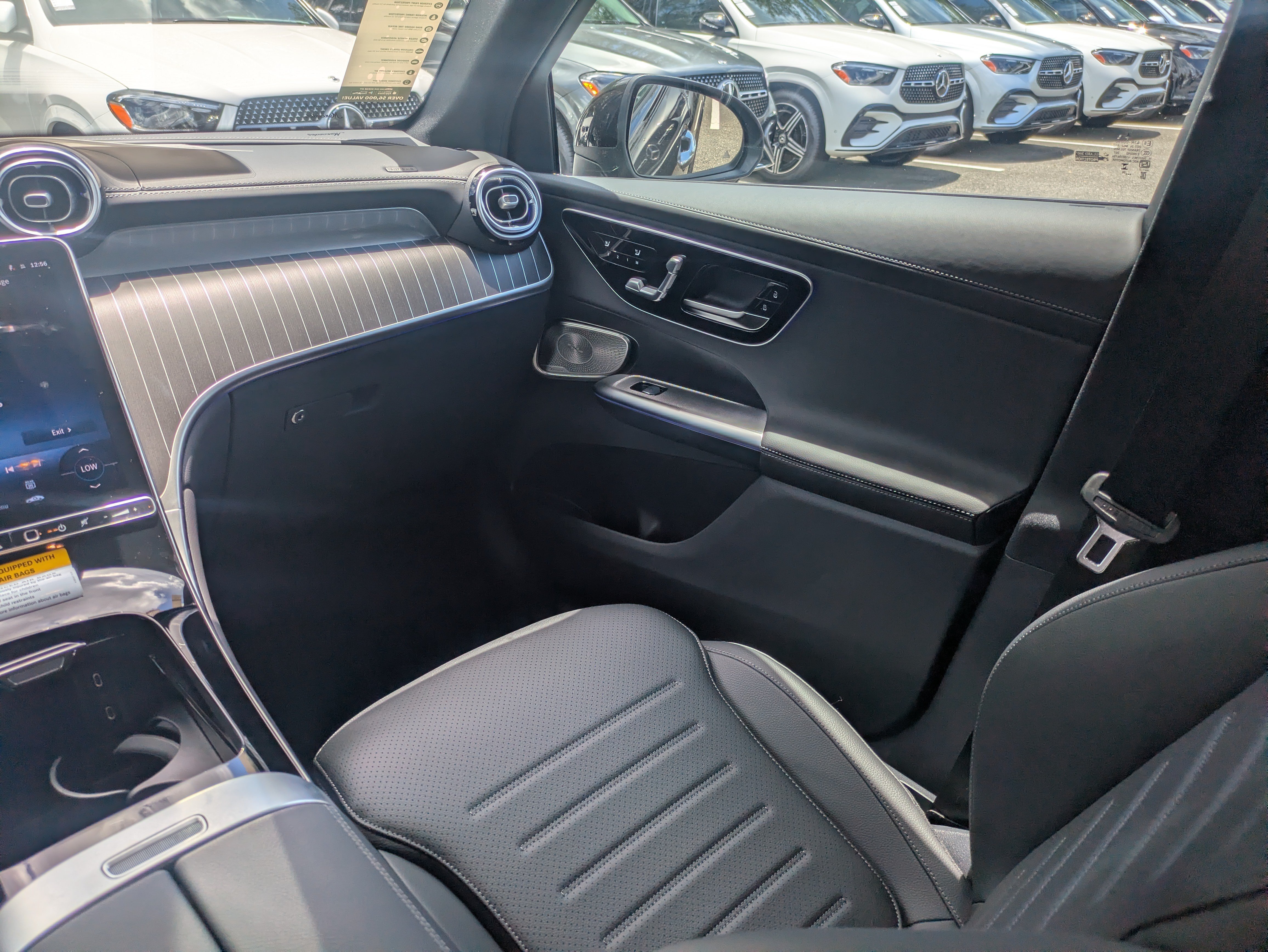 New 2026 Graphite Grey Metallic Mercedes-Benz GLC 300 image 17