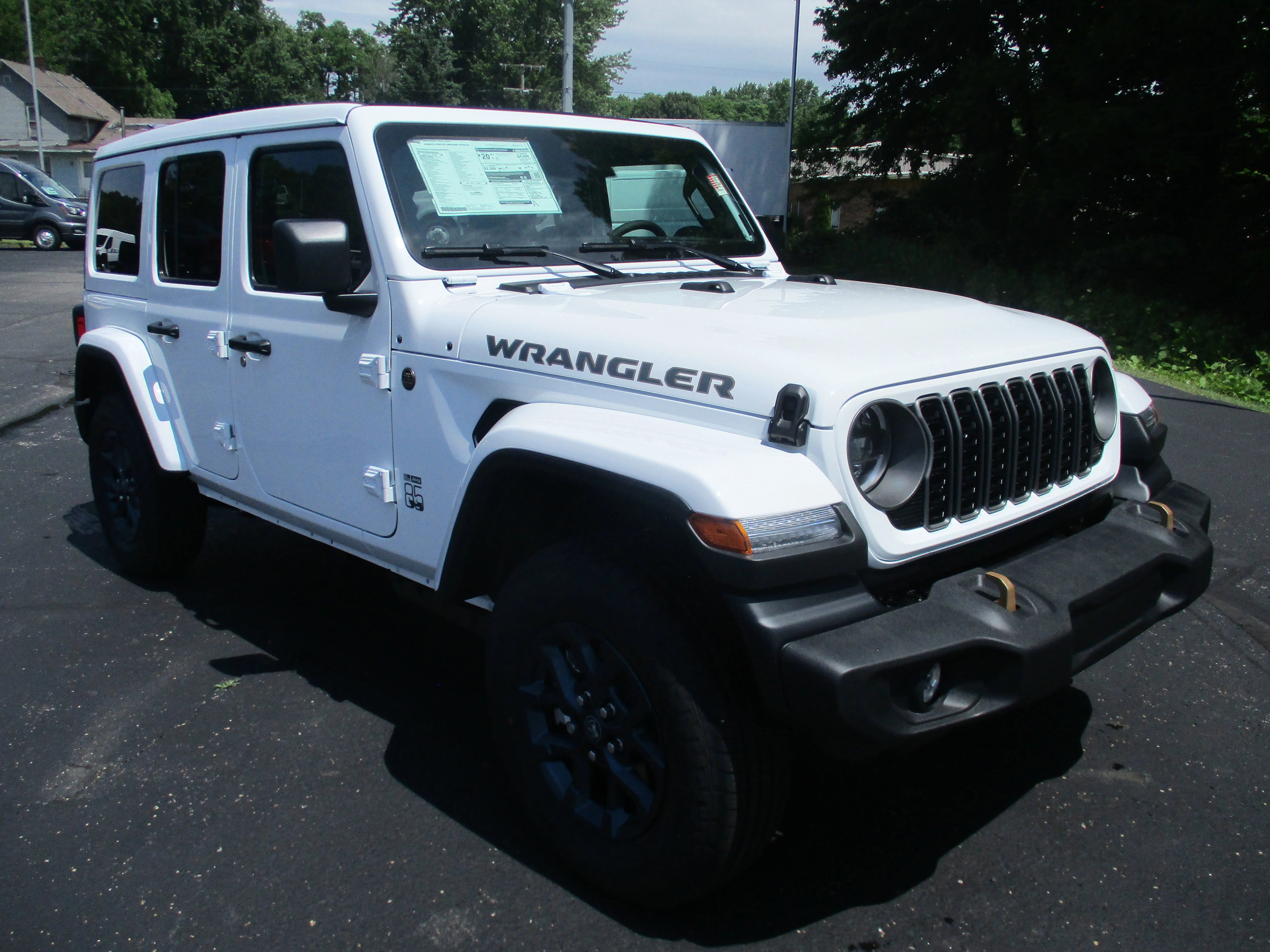New 2026 Bright White Clear-Coat Exterior Paint Jeep 85th Anniversary image 2