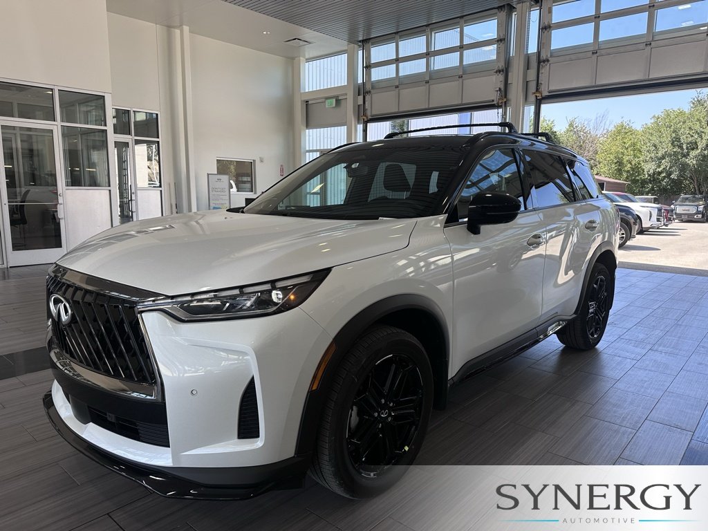 New 2027 2T RAD WHT INFINITI Sport AWD image 29