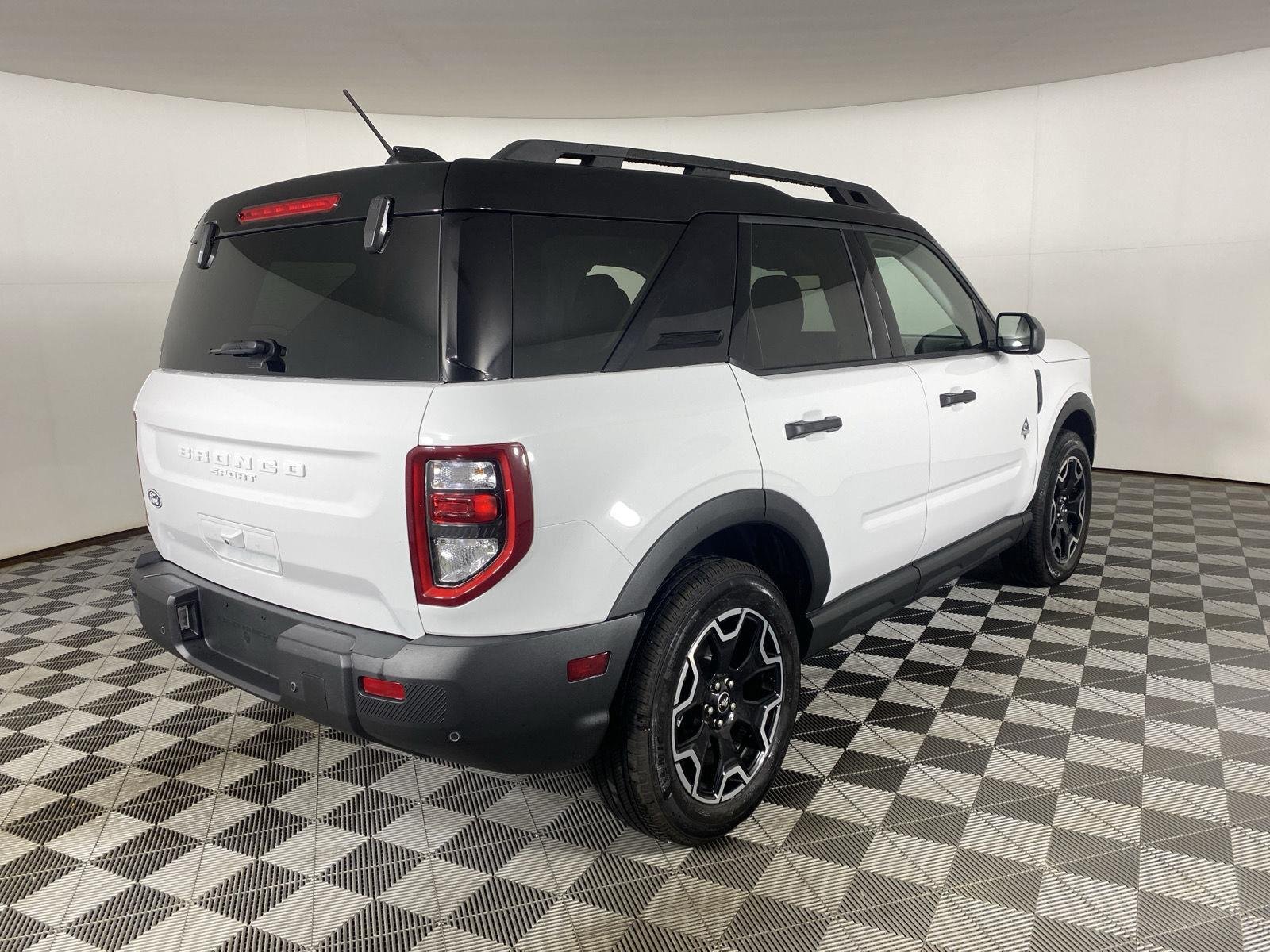 Used 2026 Oxford White Ford Outer Banks image 7