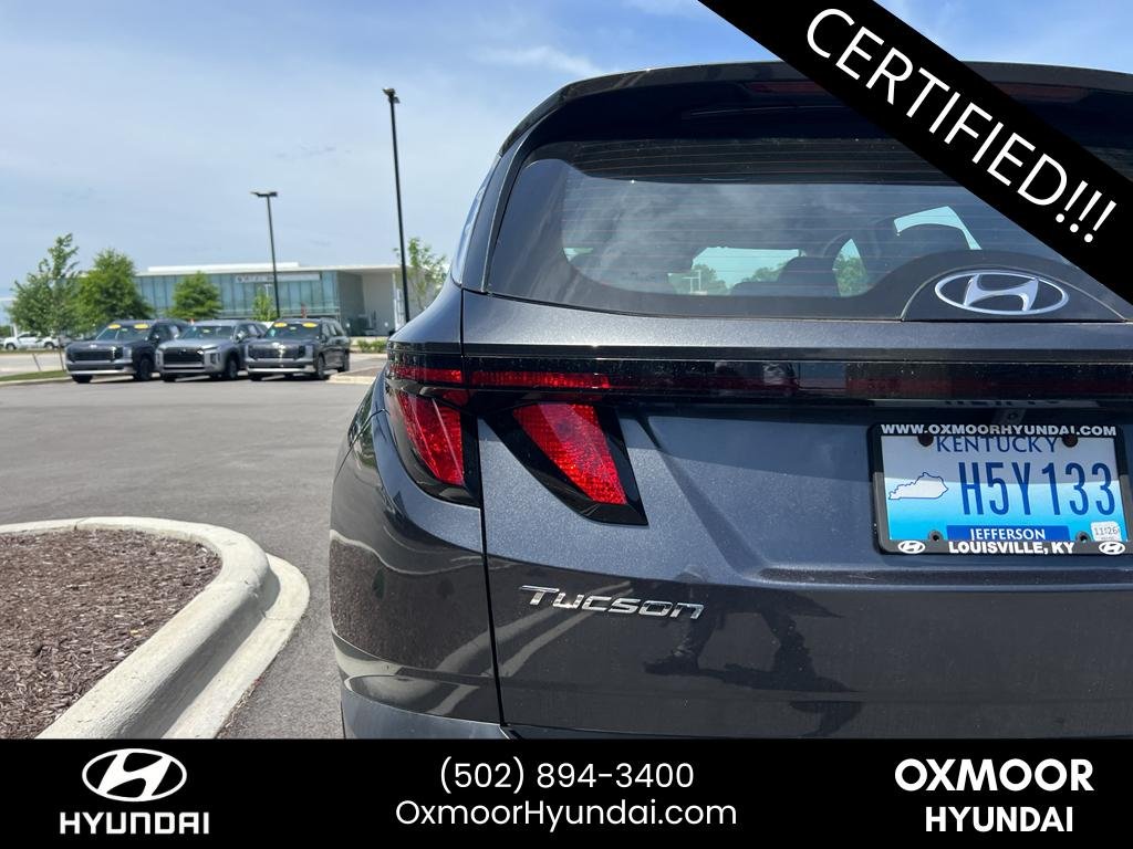 Used 2024 Dark Gray Metallic Hyundai SE image 13